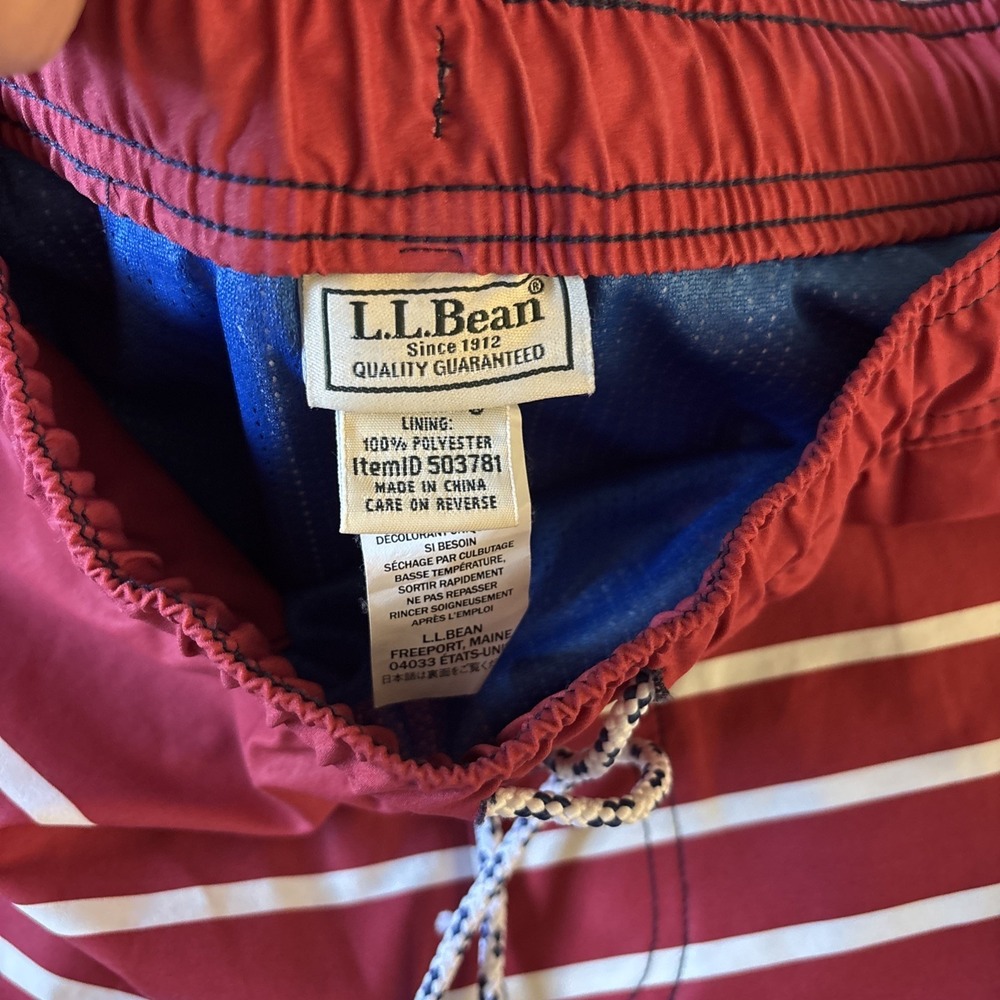 LL Bean Shorts Mens Board Shorts Swimwear Lightweight Swim Trunks Pockets L NWOT - Picture 2 of 6